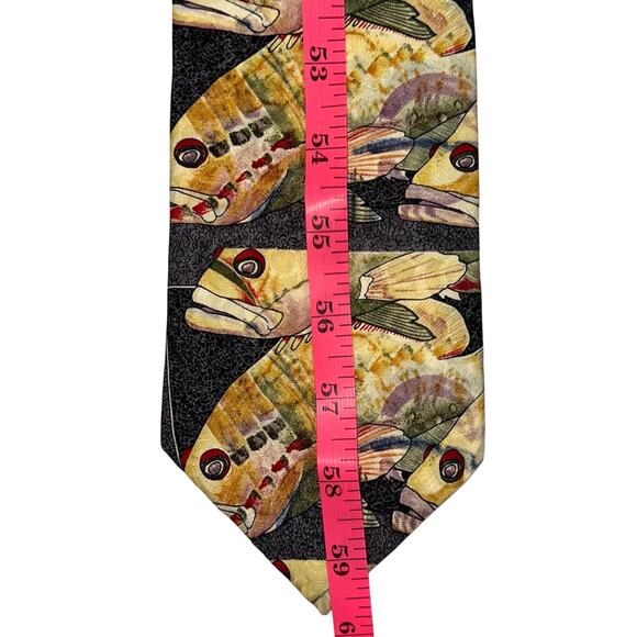 Vintage 90s Endangered Species ‘I Thought You Said She’d Be Here’ Fish Silk Tie - Picture 7 of 7